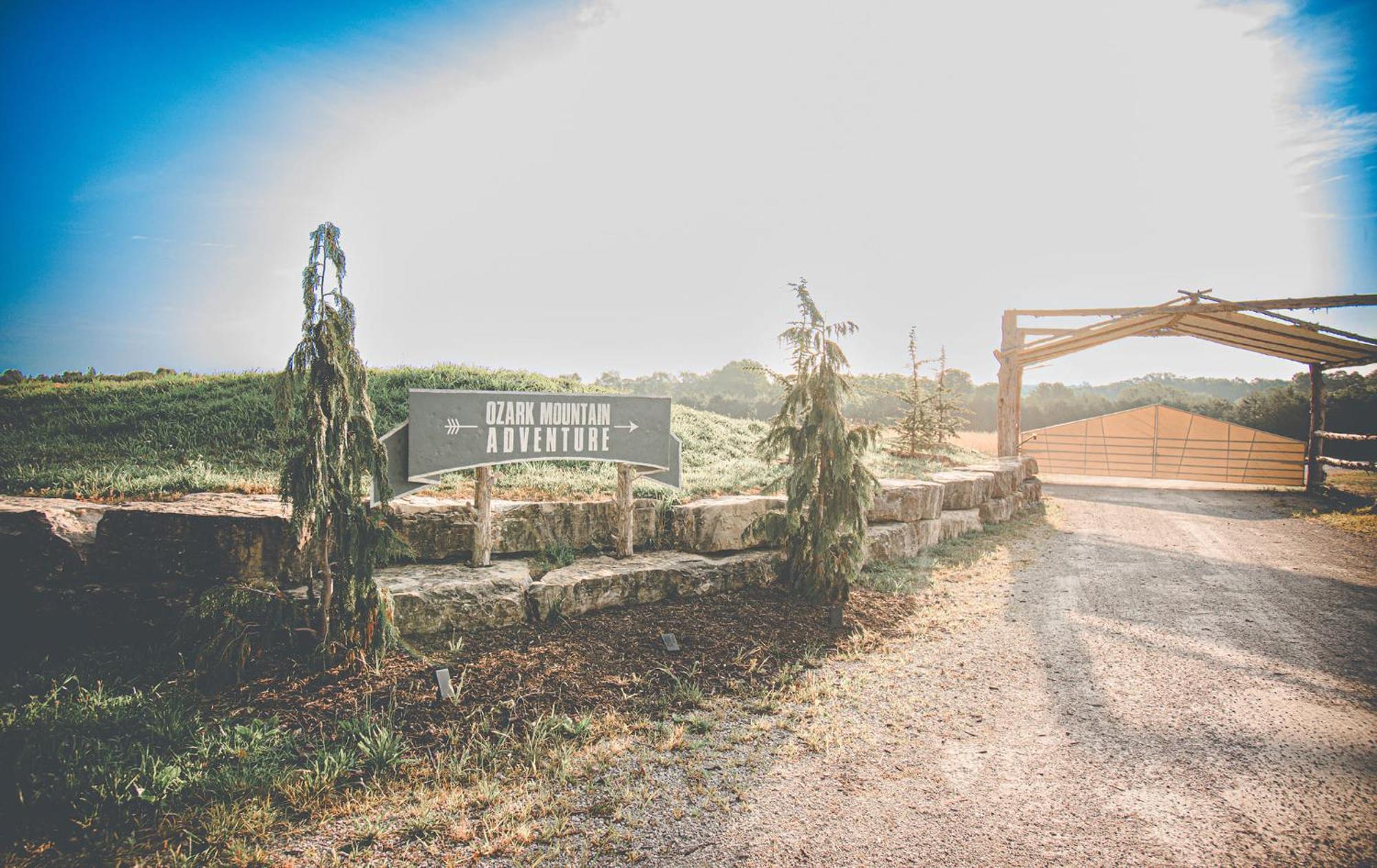 Treehouse Cozy Glamping Site Hotel Бренсън Екстериор снимка